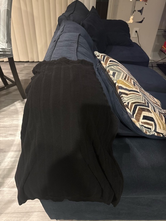 Black Ribbed Sleeveless Women's Top - Picture 2 of 3